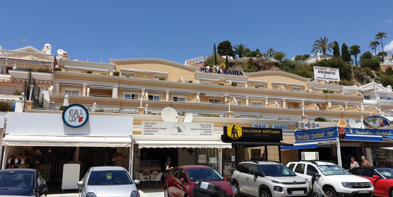 Apartamentos Nerja Bahia Εξωτερικό φωτογραφία