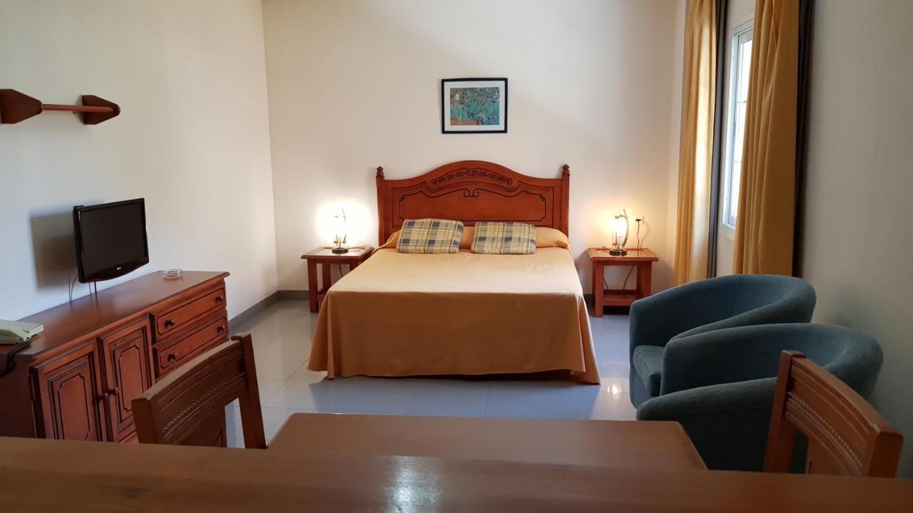 Apartamentos Nerja Bahia Εξωτερικό φωτογραφία